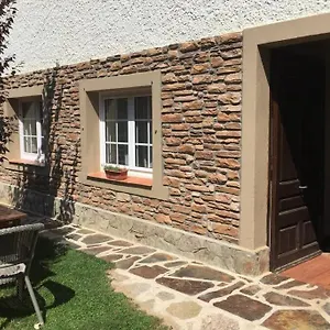 Apartamento La Costinyola, Apmt De Muntanya Amb Jardí, 4 Pers.