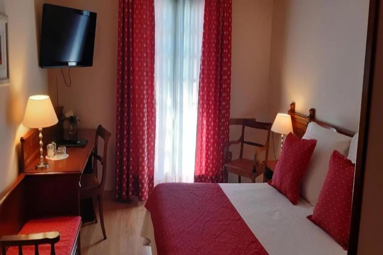 Hotel Edelweiss Camprodon 3*,